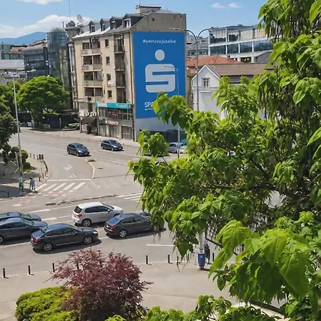Mm With Parking * Σκόπια